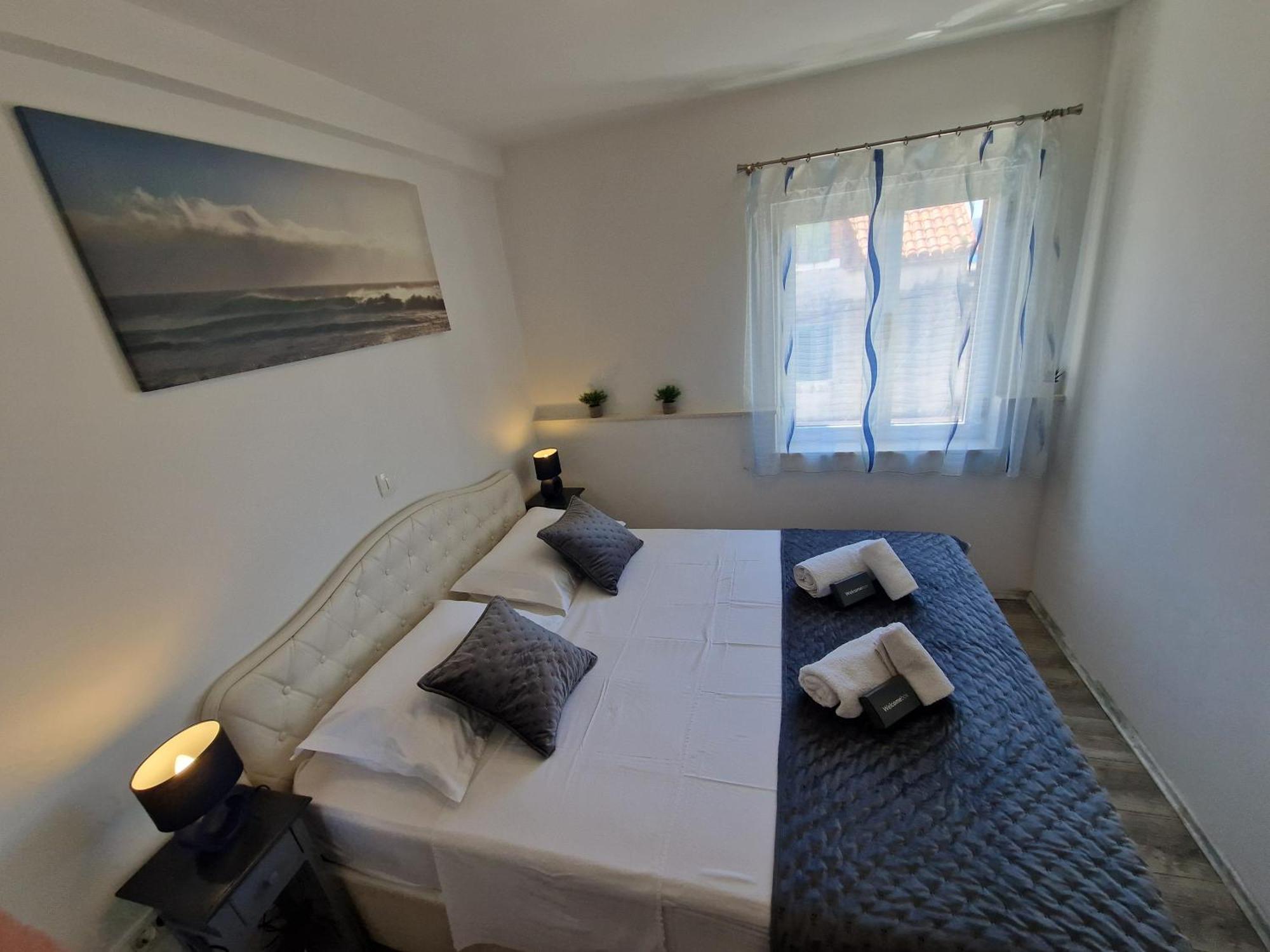 Apartments Mb Kastela Bagian luar foto