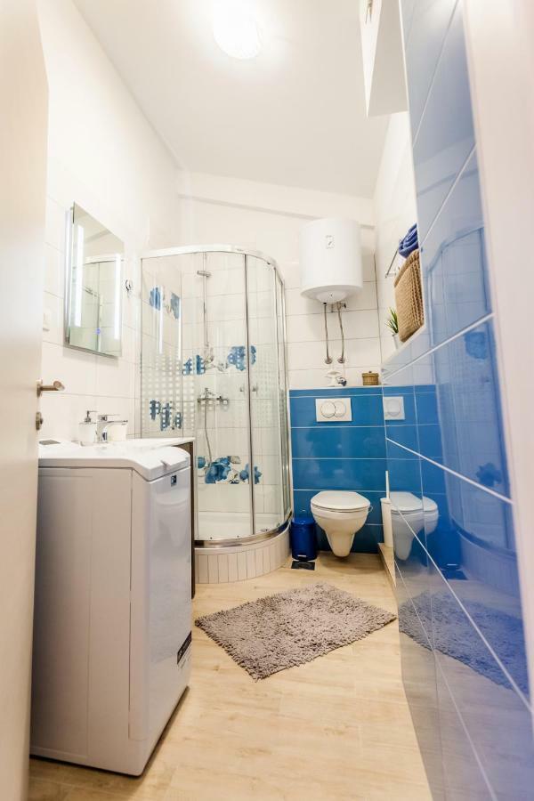 Apartments Mb Kastela Bagian luar foto