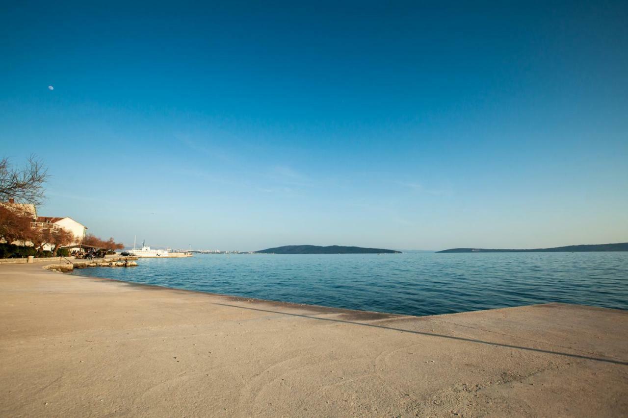 Apartments Mb Kastela Bagian luar foto
