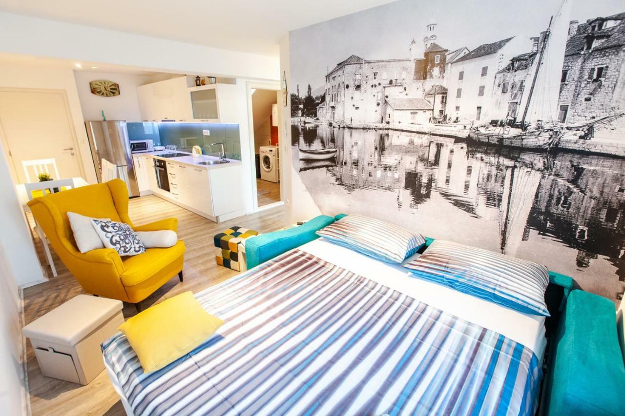 Apartments Mb Kastela Bagian luar foto